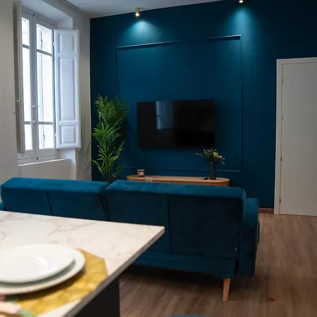 Gli Occhi Di Carolina - Palazzo Carolina * Pescara