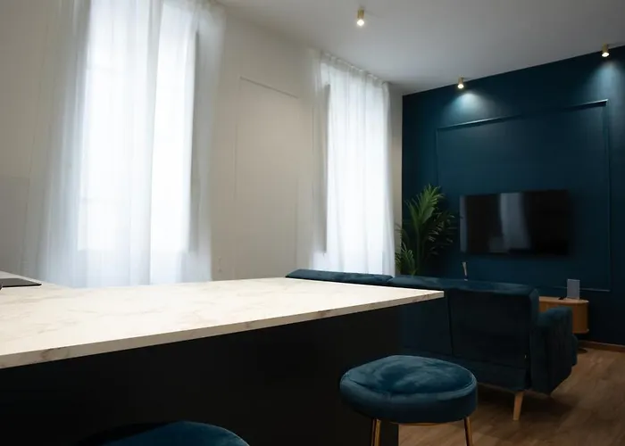 Gli Occhi Di Carolina - Palazzo Carolina Pescara